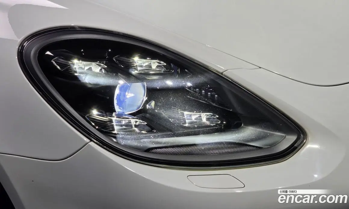 Porsche Panamera 2018 3.0 автомат (гидро), фото 8