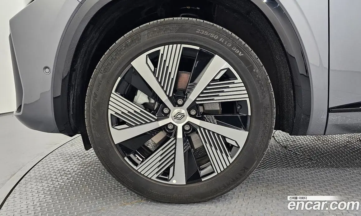 Renault (Samsung) Grand Koleos 2024 1.5 автомат (гидро), фото 5 Renault (Samsung) Grand Koleos 2024 1.5 автомат (гидро), фото 5