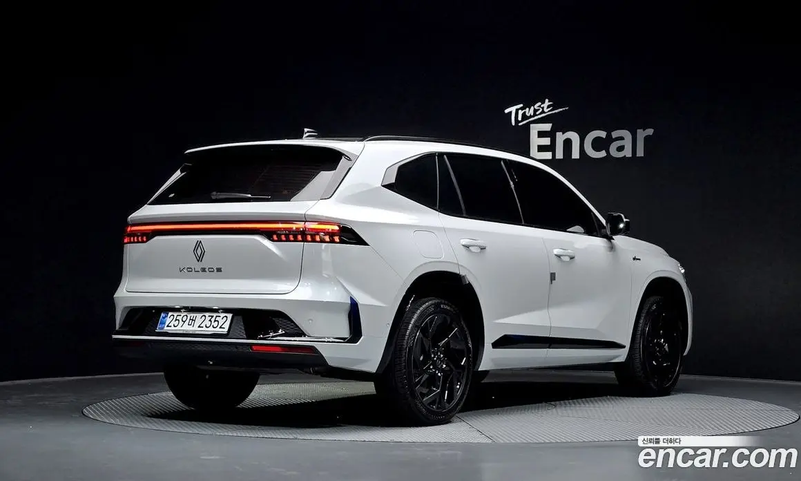 Renault (Samsung) Grand Koleos 2025 2.0 автомат (гидро), фото 2 Renault (Samsung) Grand Koleos 2025 2.0 автомат (гидро), фото 2