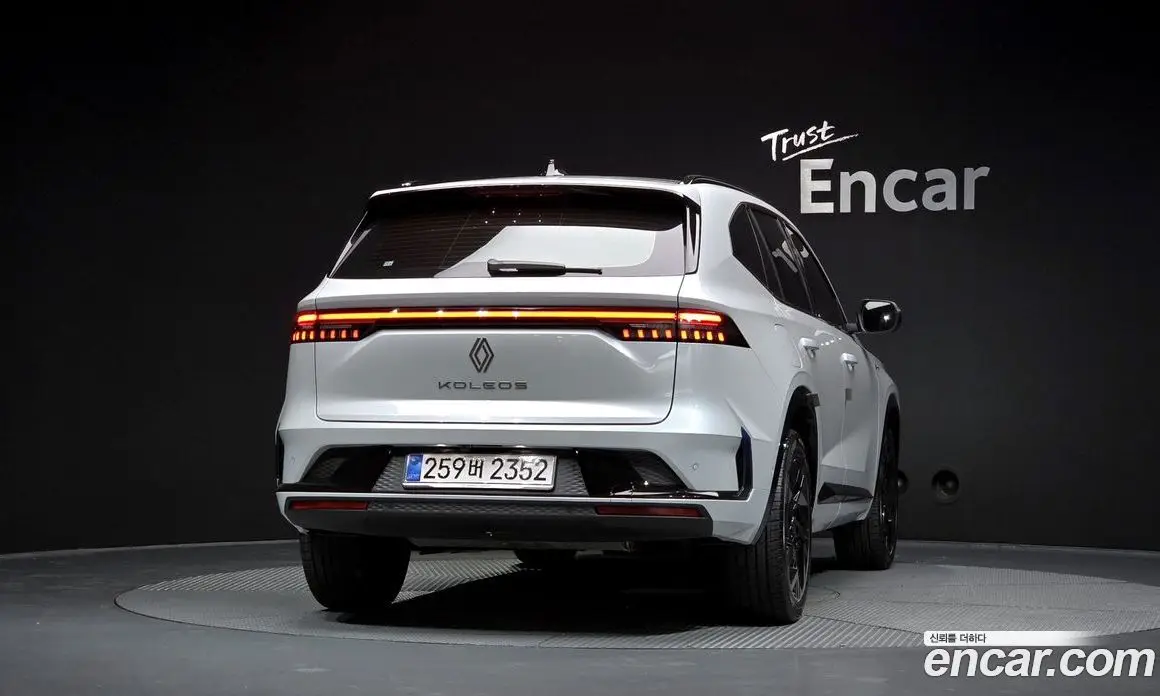 Renault (Samsung) Grand Koleos 2025 2.0 автомат (гидро), фото 4 Renault (Samsung) Grand Koleos 2025 2.0 автомат (гидро), фото 4