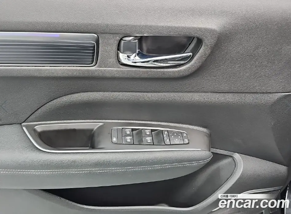 Renault (Samsung) QM6 2022 2.0 автомат (гидро), фото 17 Renault (Samsung) QM6 2022 2.0 автомат (гидро), фото 17