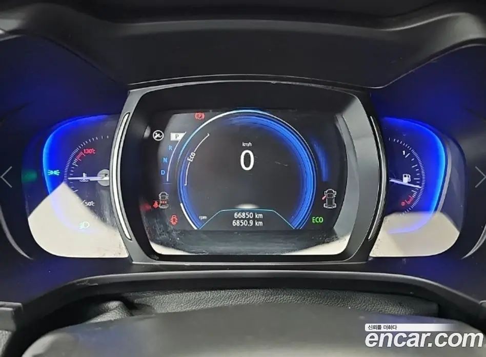 Renault (Samsung) QM6 2022 2.0 автомат (гидро), фото 7 Renault (Samsung) QM6 2022 2.0 автомат (гидро), фото 7