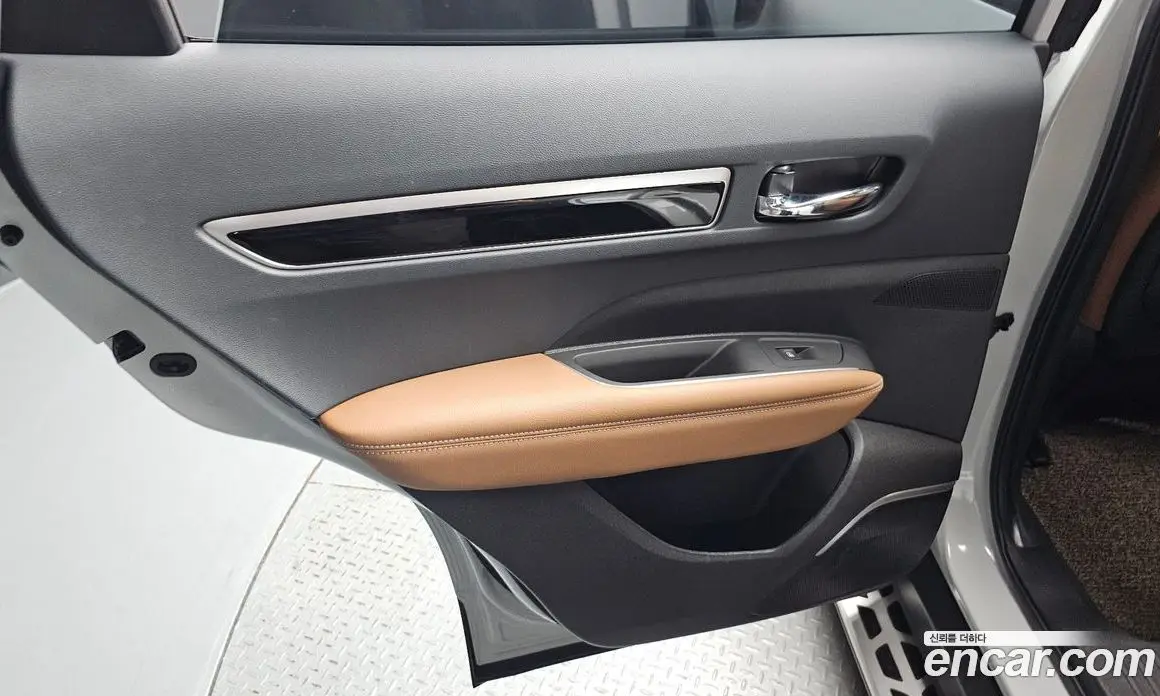 Renault (Samsung) QM6 2025 2.0 автомат (гидро), фото 15 Renault (Samsung) QM6 2025 2.0 автомат (гидро), фото 15