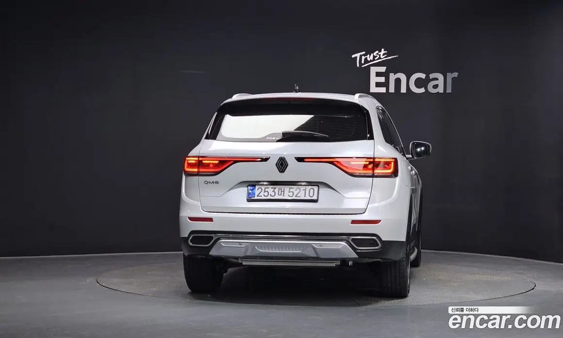 Renault (Samsung) QM6 2025 2.0 автомат (гидро), фото 4 Renault (Samsung) QM6 2025 2.0 автомат (гидро), фото 4
