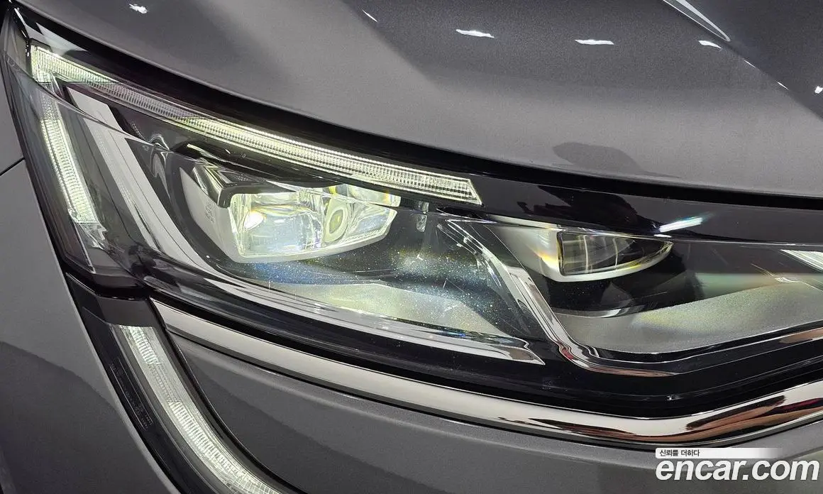 Renault (Samsung) SM6 2016 1.6 автомат (гидро), фото 8 Renault (Samsung) SM6 2016 1.6 автомат (гидро), фото 8