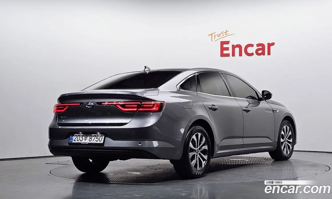 Renault (Samsung) SM6 2022 2.0 автомат (гидро), фото 1 Renault (Samsung) SM6 2022 2.0 автомат (гидро), фото 1