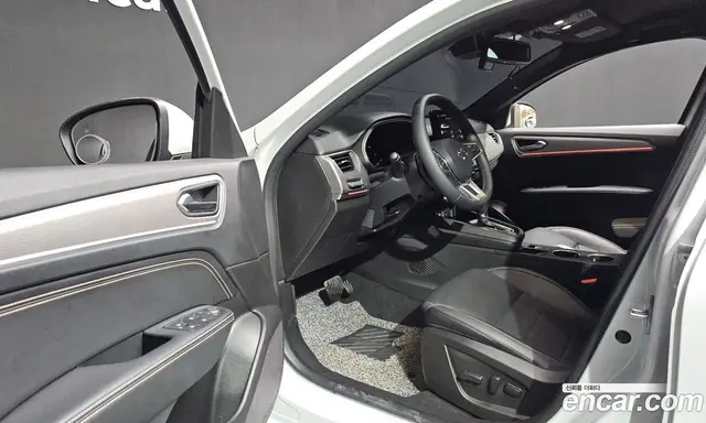 Renault (Samsung) XM3 2023 1.6 автомат (гидро), миниатюра 12
