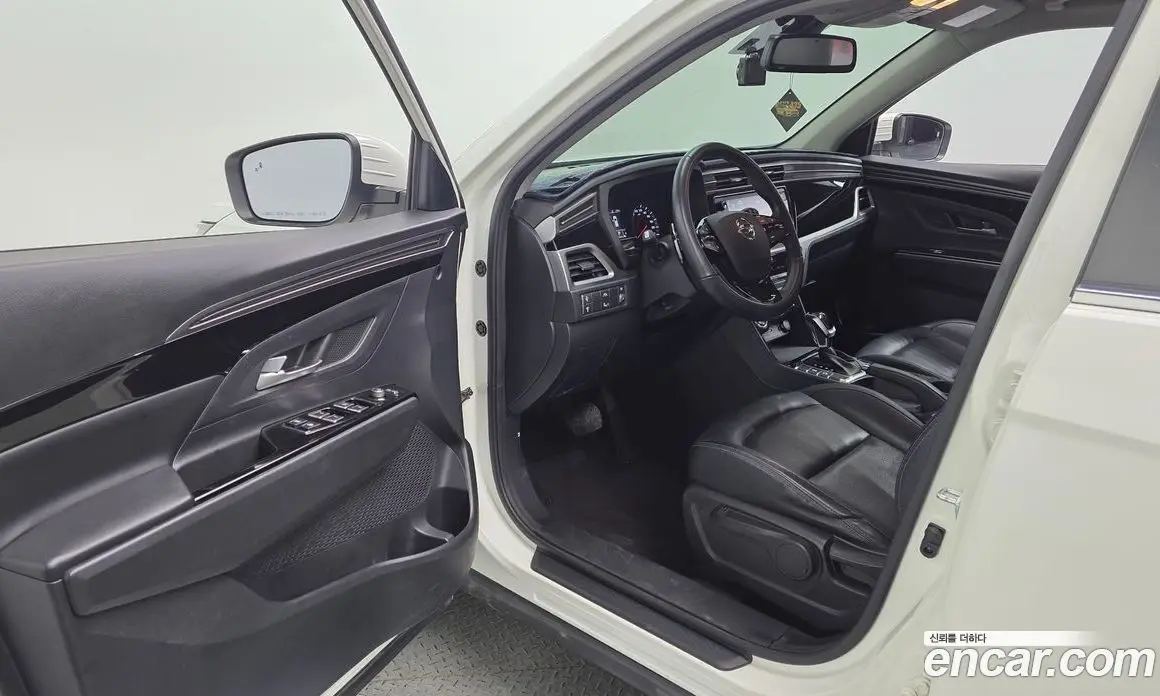 SsangYong Korando 2021 1.5 автомат (гидро), фото 13