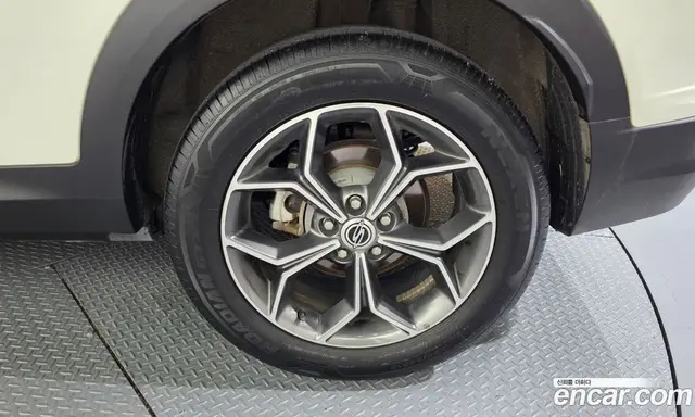 SsangYong Korando 2021 1.5 автомат (гидро), миниатюра 7
