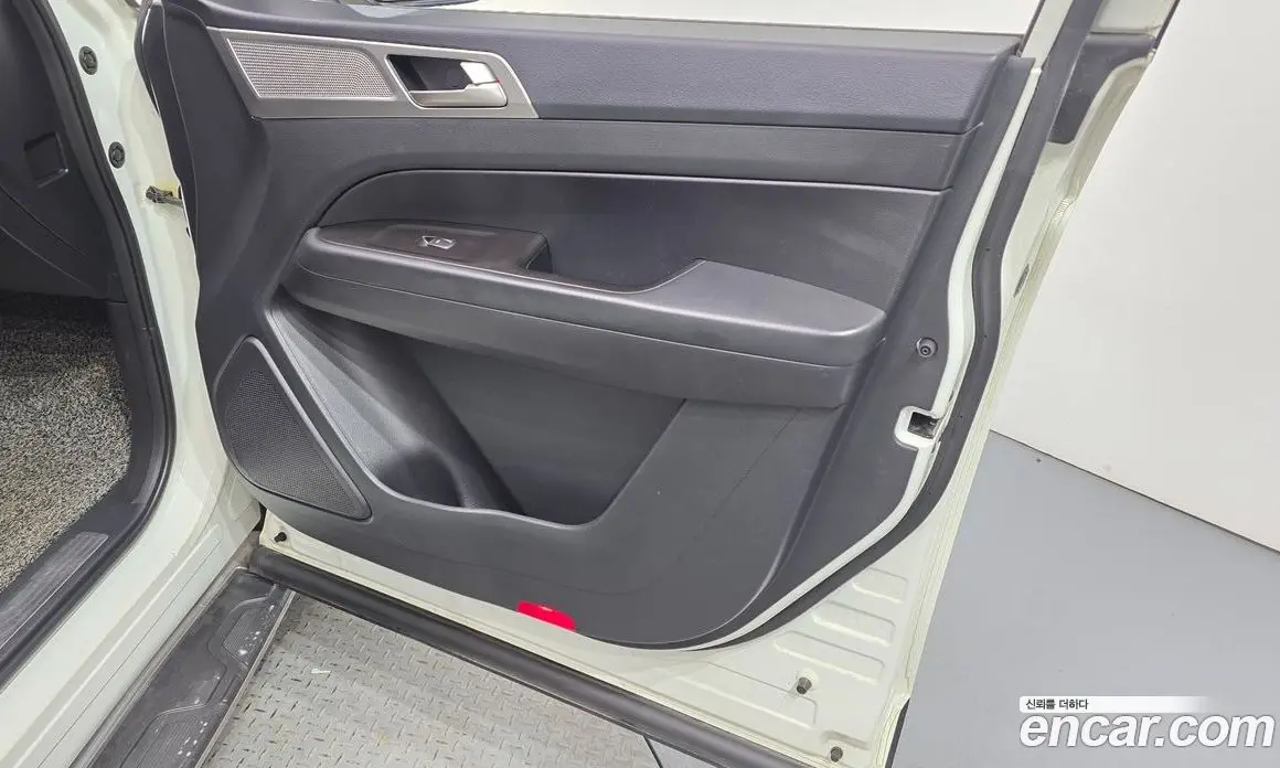 SsangYong Rexton 2019 2.2 автомат (гидро), фото 14