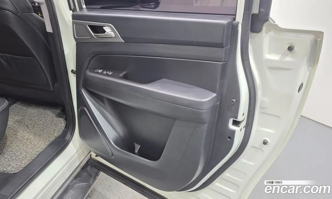 SsangYong Rexton 2019 2.2 автомат (гидро), фото 15