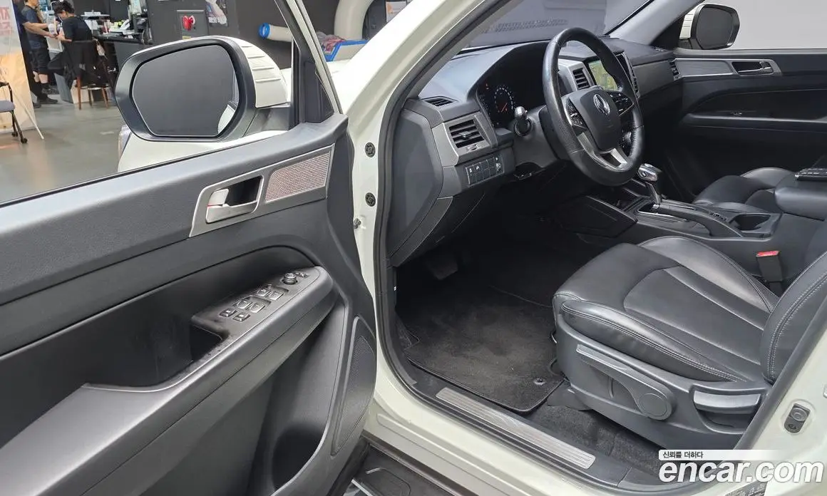 SsangYong Rexton 2019 2.2 автомат (гидро), фото 13