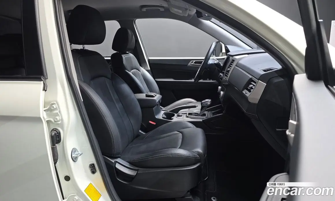 SsangYong Rexton 2019 2.2 автомат (гидро), фото 16