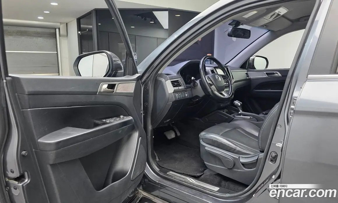 SsangYong Rexton 2019 2.2 автомат (гидро), фото 13 SsangYong Rexton 2019 2.2 автомат (гидро), фото 13