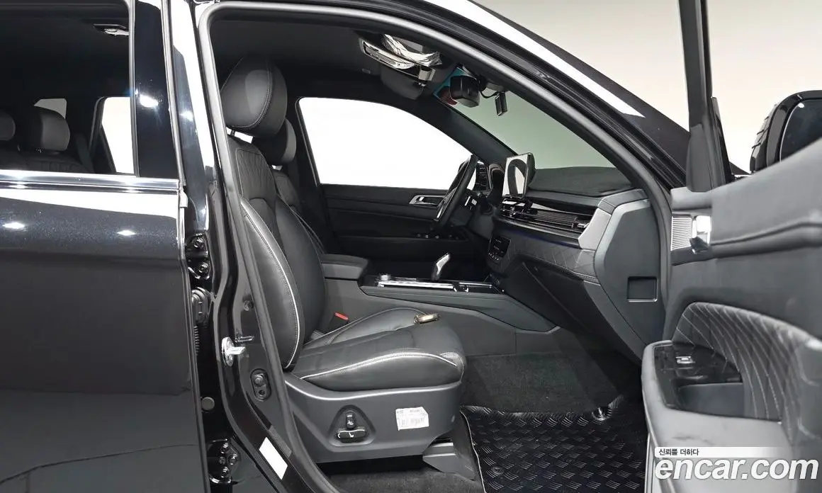 SsangYong Rexton 2023 2.2 автомат (гидро), фото 15