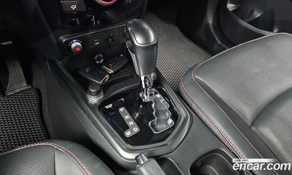 SsangYong TIBOLI 2016 1.6 автомат (гидро), фото 12