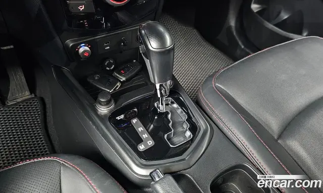 SsangYong TIBOLI 2016 1.6 автомат (гидро), миниатюра 12