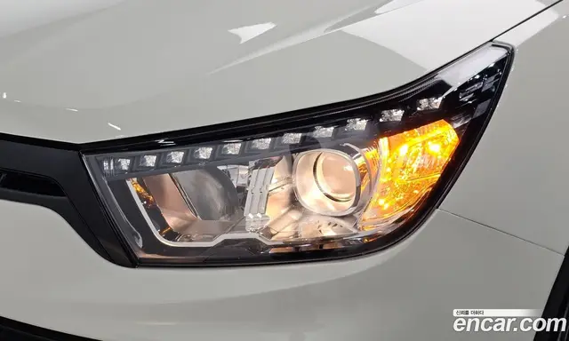 SsangYong TIBOLI 2016 1.6 автомат (гидро), миниатюра 8