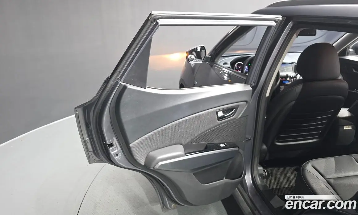 SsangYong TIBOLI 2018 1.6 автомат (гидро), фото 14