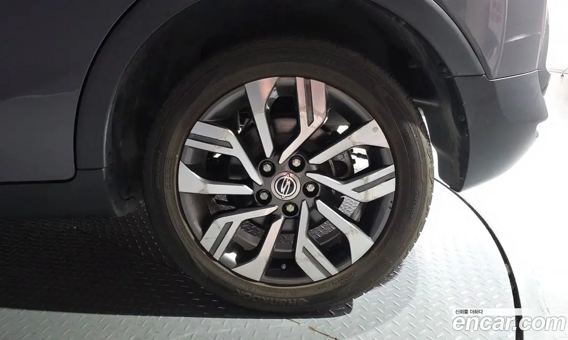 SsangYong TIBOLI 2018 1.6 автомат (гидро), фото 6