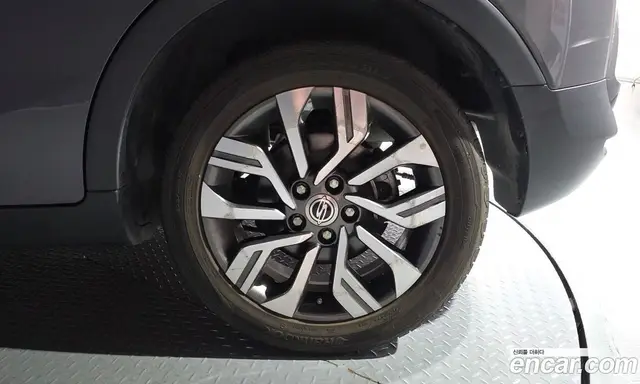 SsangYong TIBOLI 2018 1.6 автомат (гидро), миниатюра 6