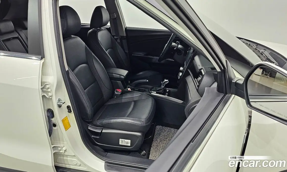 SsangYong TIBOLI 2022 1.5 автомат (гидро), фото 13 SsangYong TIBOLI 2022 1.5 автомат (гидро), фото 13