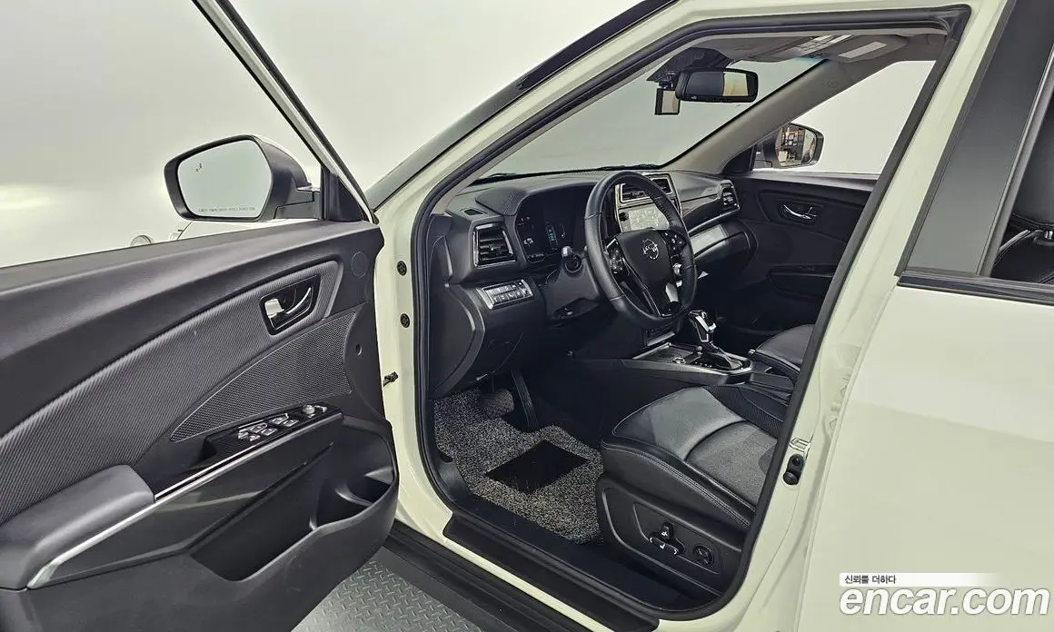 SsangYong TIBOLI 2022 1.5 автомат (гидро), фото 16 SsangYong TIBOLI 2022 1.5 автомат (гидро), фото 16