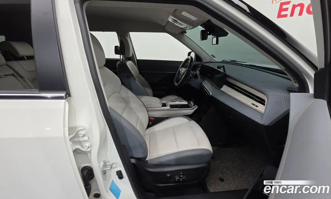SsangYong Torres 2024 0.2 автомат (гидро), фото 13