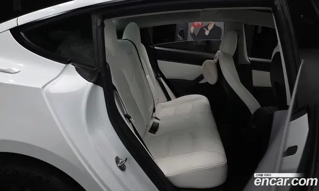 Tesla Model 3 2021 0.2 автомат (гидро), миниатюра 11