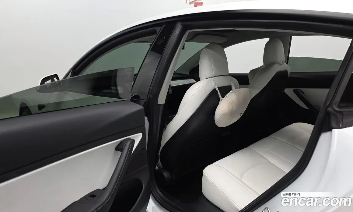 Tesla Model 3 2021 0.2 автомат (гидро), фото 12