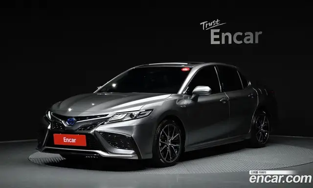 Toyota Camry 2024 2.5 автомат (гидро), миниатюра 1