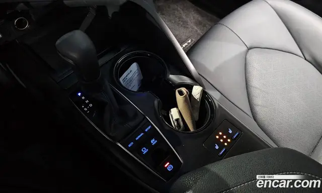 Toyota Camry 2024 2.5 автомат (гидро), миниатюра 12