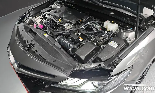 Toyota Camry 2024 2.5 автомат (гидро), миниатюра 6