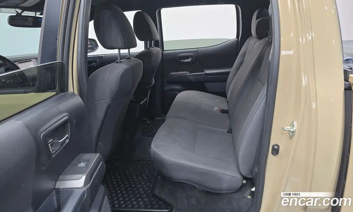 Toyota Tacoma 2017 3.5 автомат (гидро), фото 16