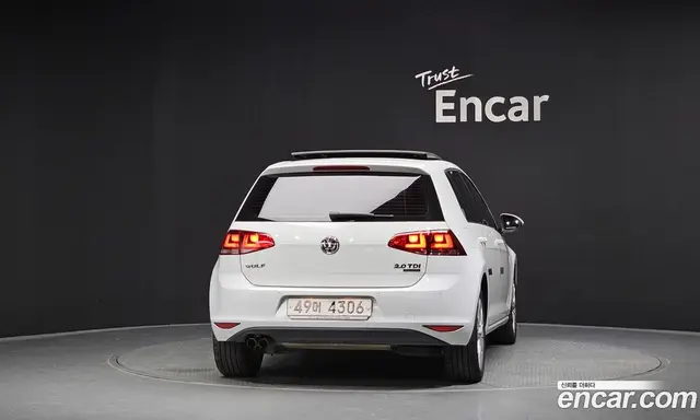 Volkswagen Golf 2014 2.0 автомат (гидро), миниатюра 3