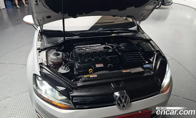 Volkswagen Golf 2014 2.0 автомат (гидро), миниатюра 5