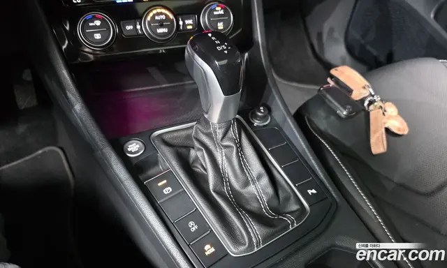 Volkswagen Jetta 2023 1.5 автомат (гидро), миниатюра 12