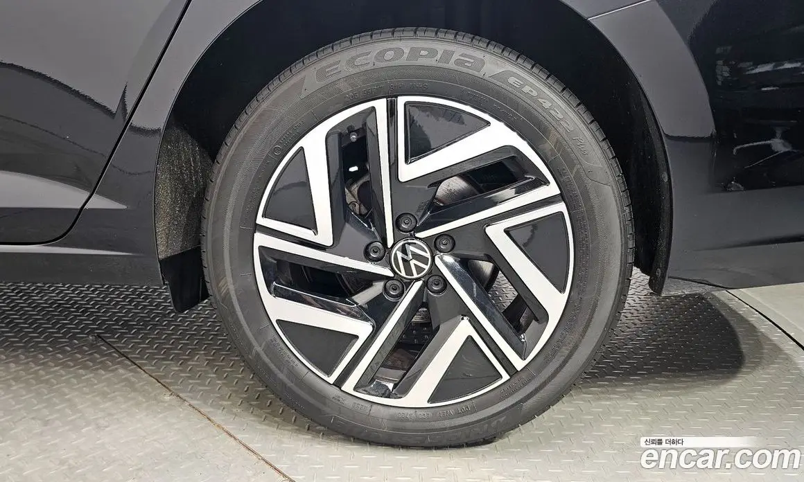 Volkswagen Jetta 2024 1.5 автомат (гидро), фото 6 Volkswagen Jetta 2024 1.5 автомат (гидро), фото 6