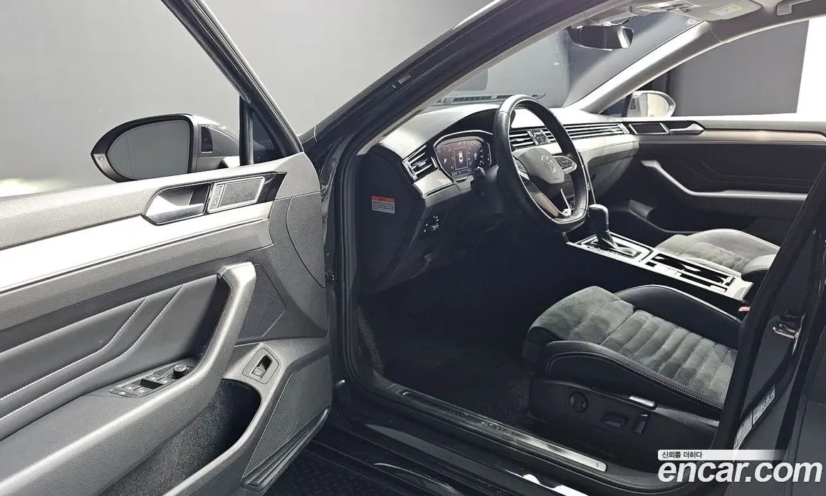 Volkswagen Passat 2021 2.0 автомат (гидро), фото 13 Volkswagen Passat 2021 2.0 автомат (гидро), фото 13