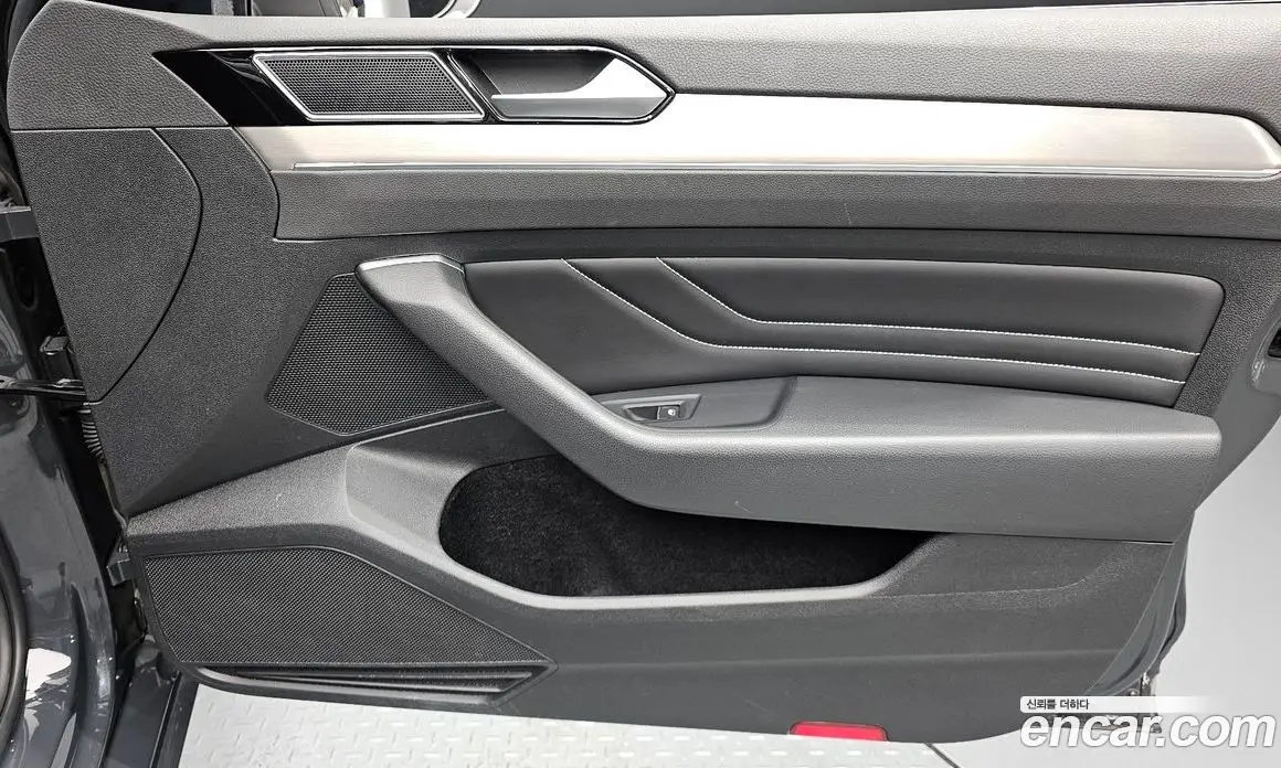 Volkswagen Passat 2021 2.0 автомат (гидро), фото 14 Volkswagen Passat 2021 2.0 автомат (гидро), фото 14