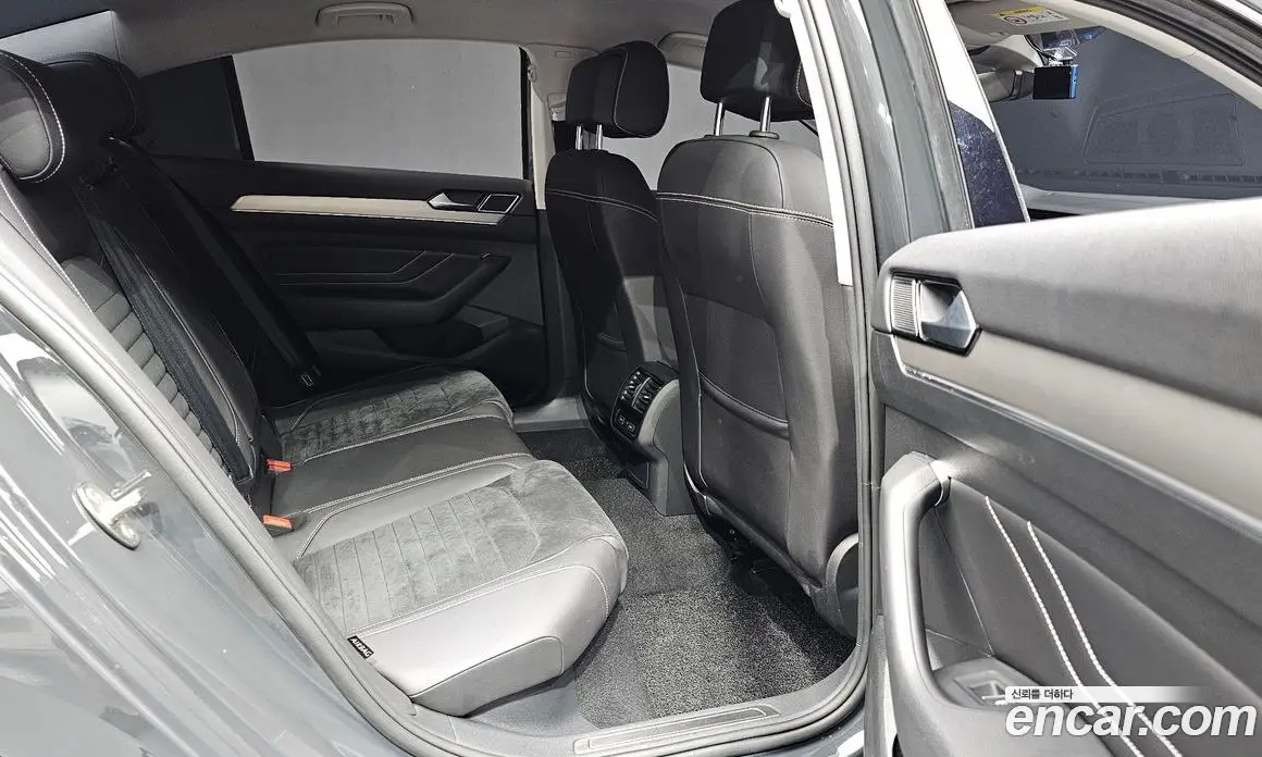 Volkswagen Passat 2021 2.0 автомат (гидро), фото 18 Volkswagen Passat 2021 2.0 автомат (гидро), фото 18