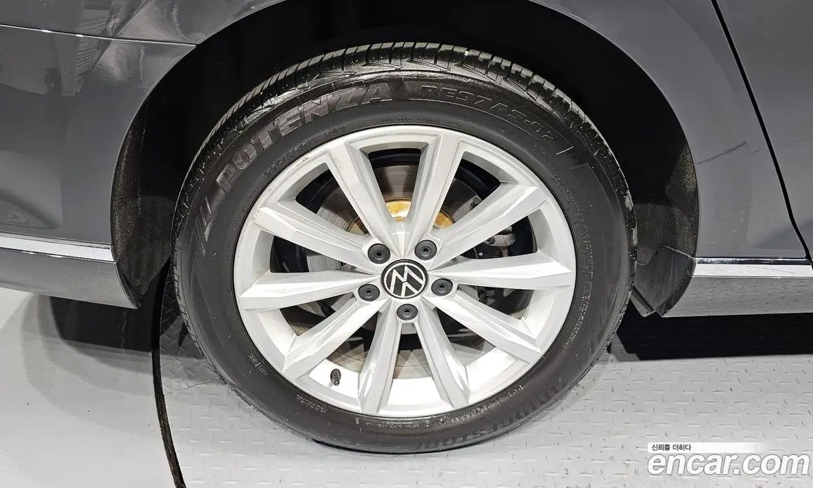 Volkswagen Passat 2021 2.0 автомат (гидро), фото 5 Volkswagen Passat 2021 2.0 автомат (гидро), фото 5