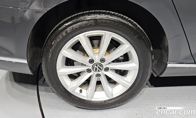 Volkswagen Passat 2021 2.0 автомат (гидро), миниатюра 5 Volkswagen Passat 2021 2.0 автомат (гидро), миниатюра 5