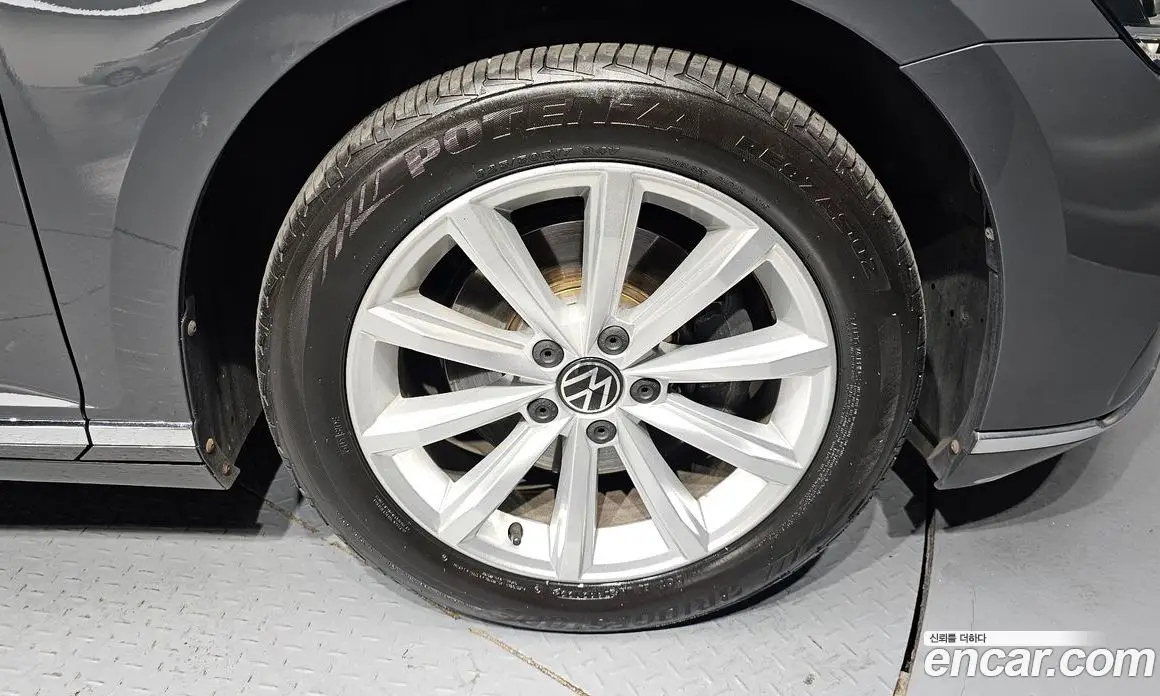 Volkswagen Passat 2021 2.0 автомат (гидро), фото 7 Volkswagen Passat 2021 2.0 автомат (гидро), фото 7