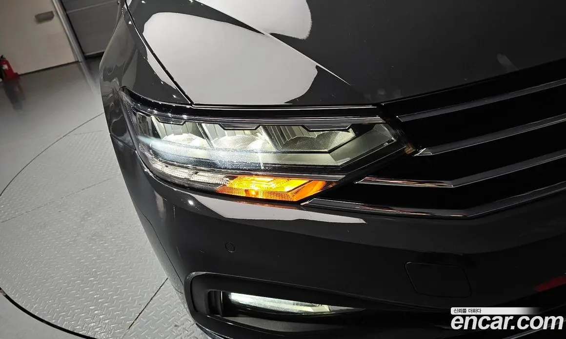 Volkswagen Passat 2021 2.0 автомат (гидро), фото 8 Volkswagen Passat 2021 2.0 автомат (гидро), фото 8