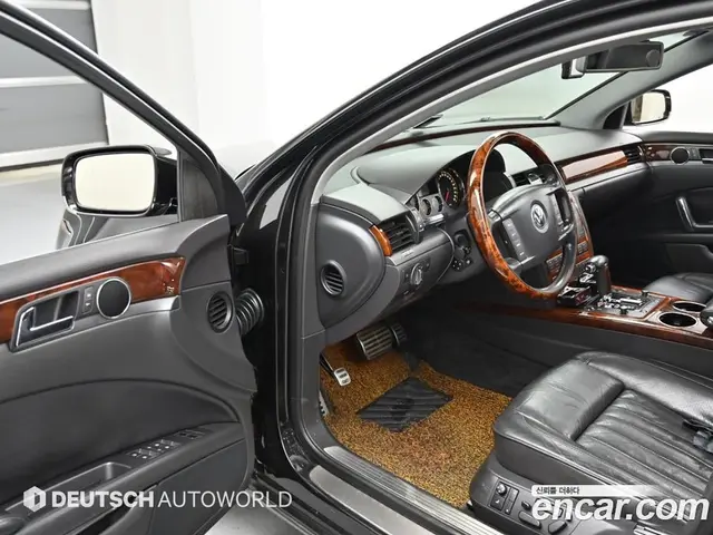 Volkswagen Phaeton 2007 4.2 автомат (гидро), миниатюра 11 Volkswagen Phaeton 2007 4.2 автомат (гидро), миниатюра 11
