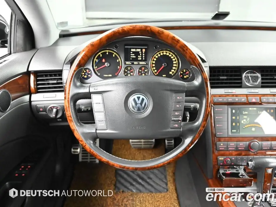 Volkswagen Phaeton 2007 4.2 автомат (гидро), фото 13 Volkswagen Phaeton 2007 4.2 автомат (гидро), фото 13