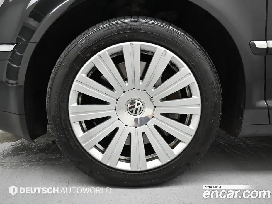 Volkswagen Phaeton 2007 4.2 автомат (гидро), фото 5 Volkswagen Phaeton 2007 4.2 автомат (гидро), фото 5