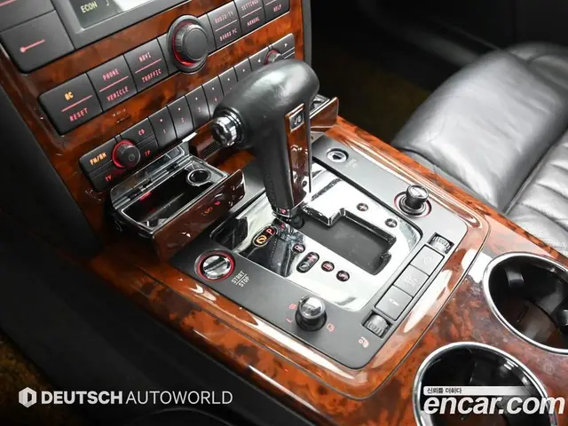 Volkswagen Phaeton 2007 4.2 автомат (гидро), миниатюра 9 Volkswagen Phaeton 2007 4.2 автомат (гидро), миниатюра 9