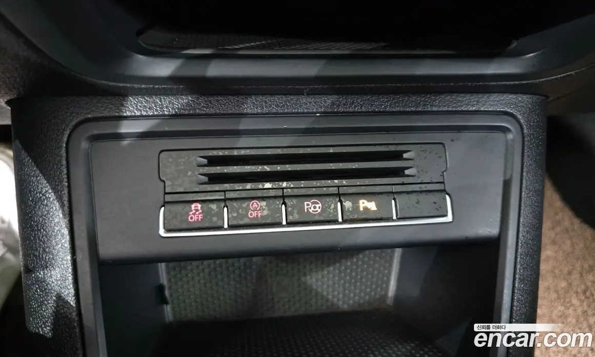 Volkswagen Tiguan 2012 2.0 автомат (гидро), фото 19